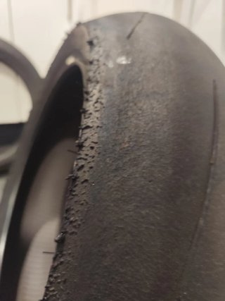 Neumáticos Diablo Supercorsa. 180/55 - 120/70.
