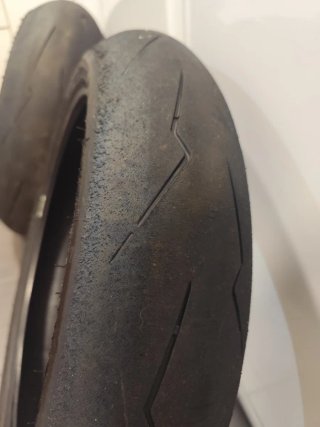 Neumáticos Diablo Supercorsa. 180/55 - 120/70.