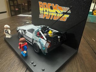Expositor Lego Regreso al Futuro 77256