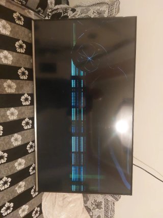 Televisión Samsung UE43J5570SU