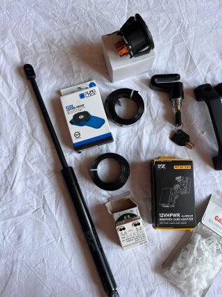 Lote de accesorios informáticos