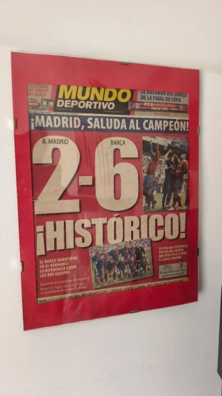 Lote 6 Cuadros Portadas Históricas FC Barcelona