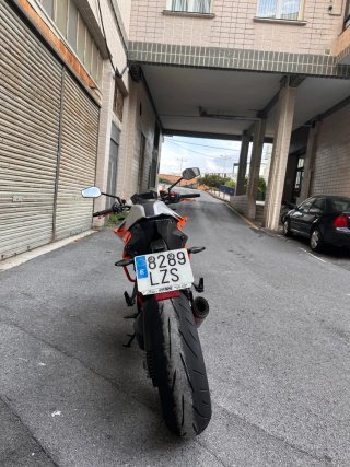 KTM 1290 Super Duke R EVO