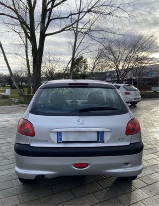Peugeot 206 2004