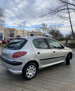 Peugeot 206 2004