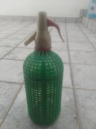 Botella Sifón Antigua revoltosa