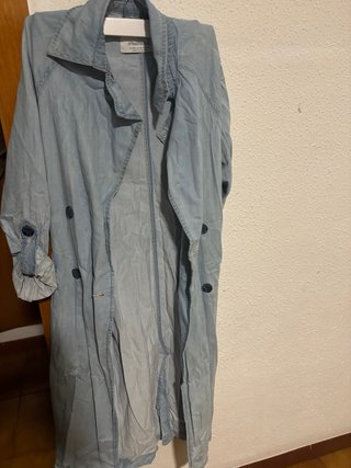Trench Stradivarius azul