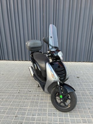 Honda PS 125 Passion Scooter