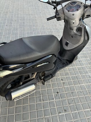 Honda PS 125 Passion Scooter