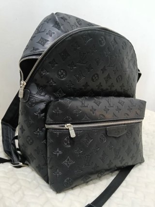 Mochila Louis Vuitton Negra