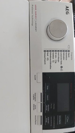 Lavadora Carga Superior AEG 40cm + Secadora Bosch