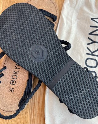 Sandalias Bokyna Soulmate negras talla 36