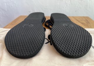 Sandalias Bokyna Soulmate negras talla 36