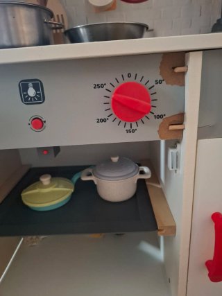 Cocinita de madera infantil