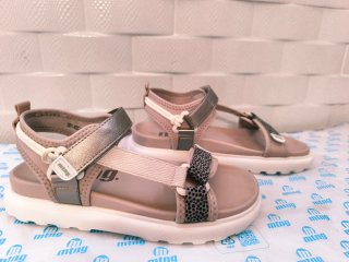 Sandalias Mustang Beige/Oro Talla 38