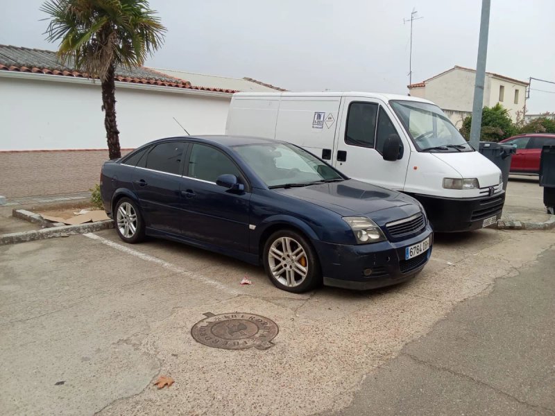 Opel Vectra - foto 1