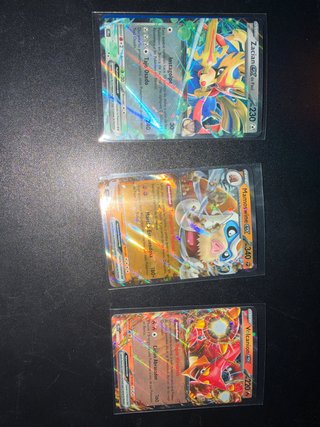 Cartas Pokémon Zacian, Mamoswine, Volcanion EX