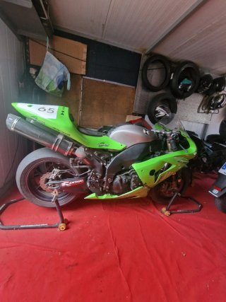 Kawasaki ZX10R Circuito