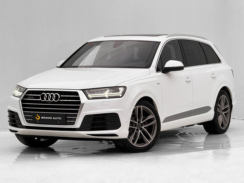 Audi Q7 2017 - foto 1