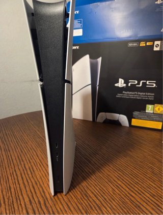Sony PlayStation 5 Edición Digital 825 GB,