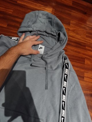Sudadera Nike como nueva