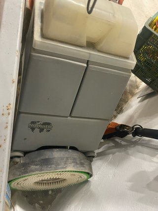 Maquina limpiadora para grandes superficies