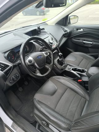 Ford Kuga 2015