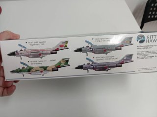 Kitty Hawk 1/48 F-101B Voodoo