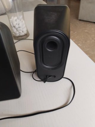 Altavoces Trust Negro y Plata