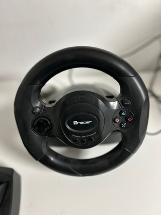 Volante Gracer con pedales