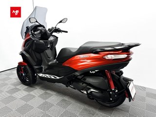 PIAGGIO MP3 400 HPE 2023 5567 kms.