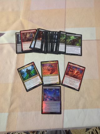 Colección 41 Cartas Magic: Rojo/Negro