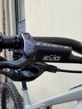 COMMENCAL META POWER SX BOSCH RACE CHALK