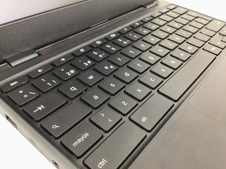 pc portatil lenovo 81ma