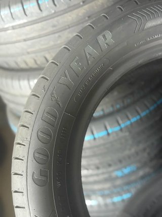 185/60/15 Neumáticos premium de ocasión