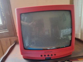 Televisor Tecnimagen Rojo