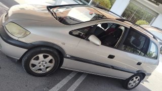 Opel Zafira 2002