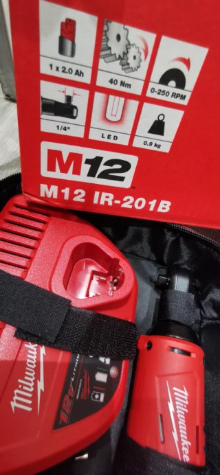 Llave Carraca Milwaukee M12 IR-201B