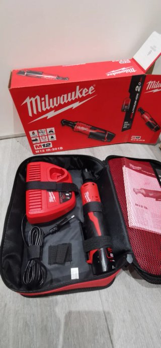 Llave Carraca Milwaukee M12 IR-201B