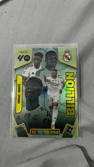Carta Panini Real Madrid Mbappé Vinicius