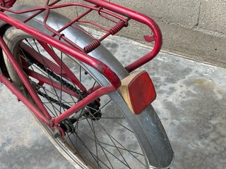Bicicleta BH paseo roja