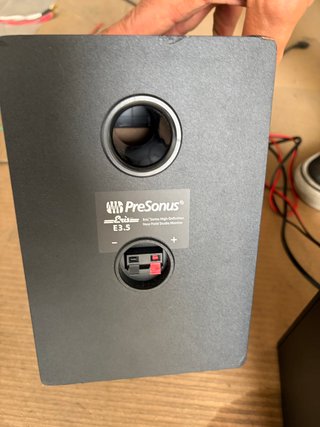 Colunas PreSonus Eris 3.5