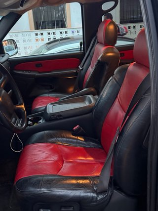 Chevrolet Avalanche 2002