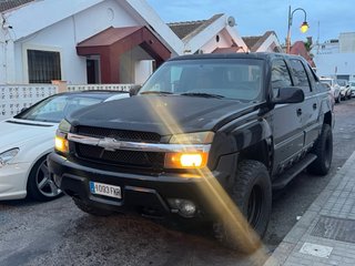 Chevrolet Avalanche 2002