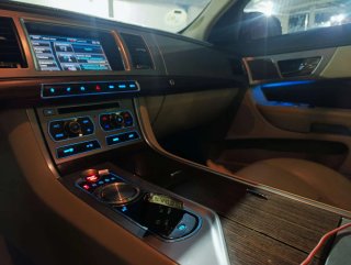 Jaguar XF 2015