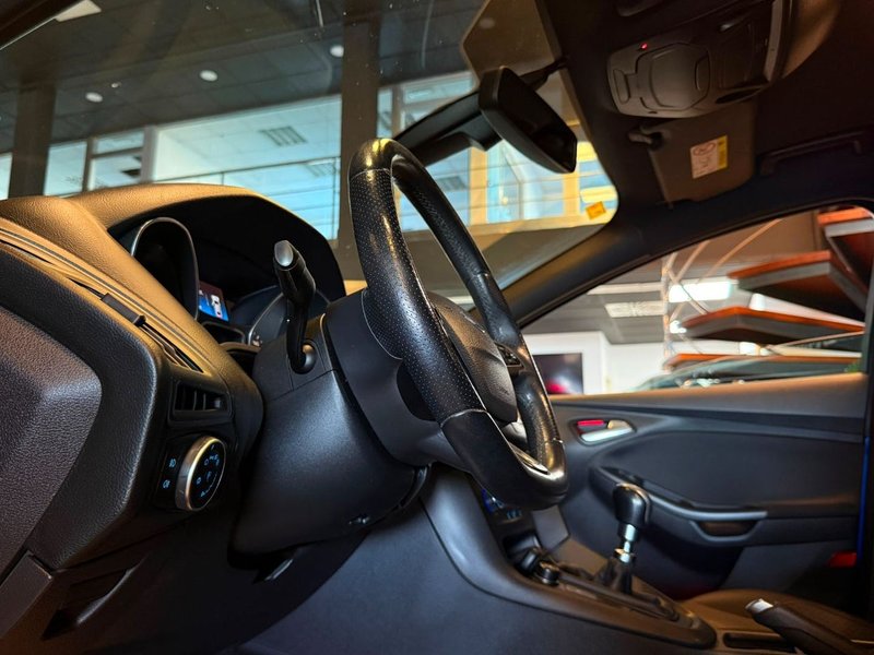 Ford Focus 1.0 Ecoboost ST-Line 2018, foto 8