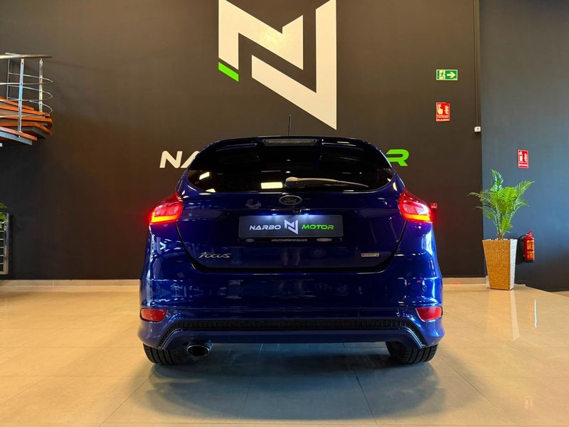 Ford Focus 1.0 Ecoboost ST-Line 2018, foto 16
