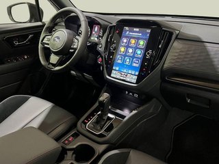 SUBARU Forester 2.0i Hybrid Touring