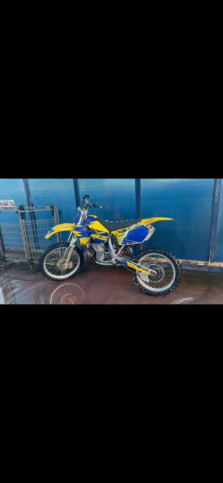 Suzuki RM 250 2T Motocross Azul/Amarillo