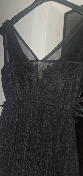 Abito elegante nero midi